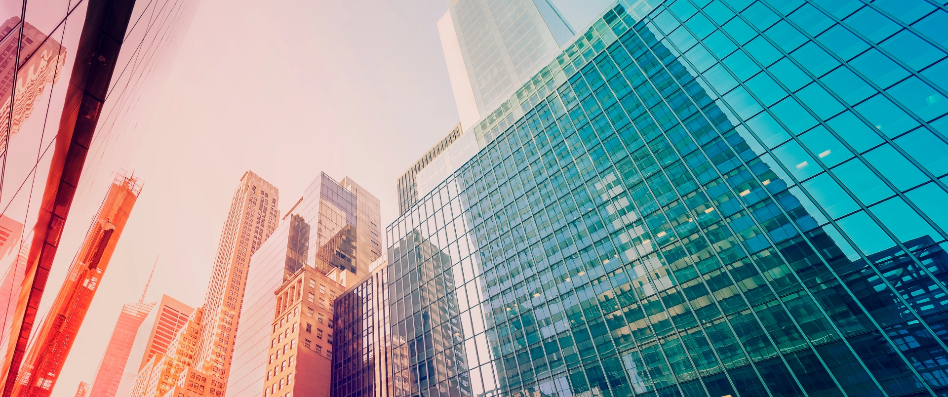 Expertos en fachadas ventiladas, cerramientos y estructuras metálicas a medida  