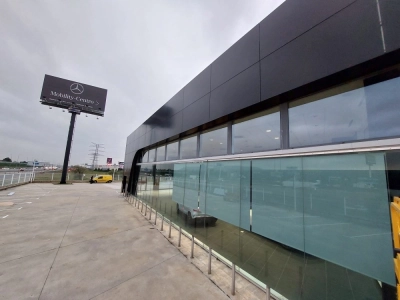 Montaje Concesionario Mercedes Benz en Madrid