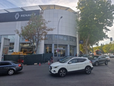 Montaje en Concesionario Renault en Madrid