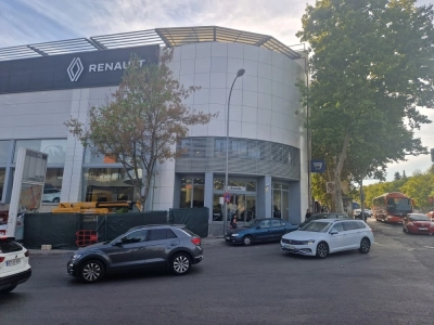 Montaje en Concesionario Renault en Madrid
